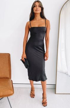 Amaryllis Dress Black – Beginning Boutique US Socialite Style, Prom Midi Dress, Nye Outfits, Fire Fits, Beginning Boutique, Sling Dress, Flattering Dresses, Black Midi, Girly Fashion