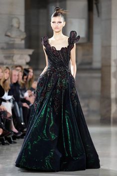 Tony Ward Haute Couture Spring Summer 2019 Elie Saab Haute Couture, Green Gown, Georges Hobeika, African Traditional Dresses