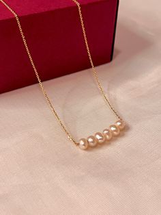 Saltwater Pearl Necklace, Aesthetic Closet, Pearl Necklace Bridal, Pearl Necklace Gold, Clover Jewelry, Four Leaf Clover Necklace, Pearl Necklace Wedding, Saltwater Pearls, Gold Rings Jewelry