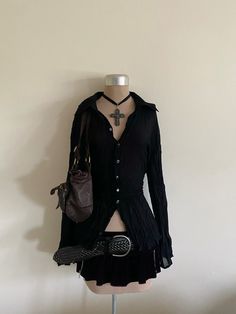 Goth Outfits Aesthetic, Gothic Style, Alternative Outfits, Modern Outfits, Types Of Fashion Styles, Sewing Dresses, Aesthetic Fashion