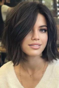 Choppy Bob Haircuts, 2023 Hair, Bob Hairstyles For Thick, Choppy Bob Hairstyles, Choppy Bob, Long Bob Haircuts, Lob Hairstyle, Lob Haircut