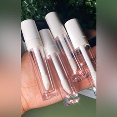 Never Used Thick Lip Gloss Tubes Minimum = 10 Boots Lip Gloss, Lip Gloss Tubes, Lip Gloss, Color White, Lips, 10 Things, White, Color