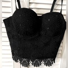 Charlotte Russe Black Lace Bustiers Size Medium Nwt Fitted Black Bra With Spaghetti Straps, Chic Black Crop Top With Removable Bra Pads, Black Cami Bra For Night Out, Black Fitted Bra With Spaghetti Straps, Black Camisole Bra For Summer, Black Sleeveless Crop Top With Removable Bra Pads, Black Camisole Bra For Spring, Elegant Black Bra Friendly Crop Top, Black Crop Top With Removable Bra Pads