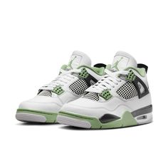 Cut Wallpapers, Jordan 4 Retro Seafoam, Jordan 4’s, Nike Kicks, Basketball Shoes For Men, Retro Basketball Shoes, Dr Shoes, Jordan Shoes Retro, Jordan 4s