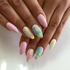 Nails Almond Shape, Ideas For Nails, Lipstick Nails, Acrylic Nail Shapes, Different Nail Shapes, Squoval Nails, Almond Shape