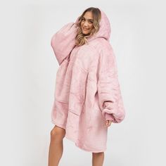 Soft And Fluffy Wearable High Quality Flannel Fleece Exterior. Pink Hooded Blanket, Blanket Hoodie Pink, Comfy Soft Outerwear, Comfy Cozy Fit Soft Outerwear, Comfy Hoodie With Soft Texture And Cozy Fit, Comfy Cozy Fit Hoodie With Soft Texture, Comfy Soft Long Sleeve Outerwear, Super Soft Hooded Outerwear For Fall, Cozy Hoodie With Soft Texture