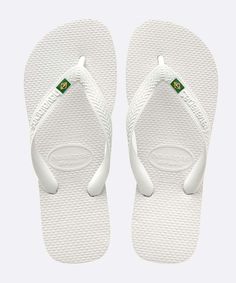 Chinelo Havaianas Feminino Brasil - Compre Agora | Dafiti Brasil Brazilian Clothes, Obx Dr, White Flip Flops, Dr Shoes, Outfit Png, Havaianas Flip Flops, Best Shoes For Men, A Flag, Best Doctors