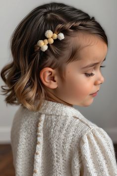 Discover 10 easy and cute baby hairstyles for short hair to make your little one look adorable. These simple styles are perfect for short-haired babies and toddlers. Flower Girl Hairstyles Short Hair, Hairstyle For Kids Short Hair, Baby Hair Styles Girl Short, Short Hair Toddler Hairstyles, Short Hair Styles Kids, Baby Girl Hairstyles For Short Hair, Hairstyles For Babies With Short Hair, Toddler Hairstyles Girl Short, Short Toddler Hairstyles