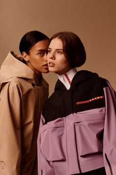 COLLECTION-HUB's Women Prada Linea Rossa | PRADA #fashion #fashionphotography #outfit Norway Language, Prada Fashion, Christy Turlington, Vogue Russia, Sportswear Women, Fashion Mode, Sport Wear, Couple Posing, Sport Fashion