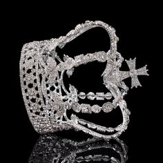 Queens Crown Aesthetic, Royal Headpiece, Luxury Tall Crown Fantasy Headpieces, King's Crown Full Round, King's Crown Silver, Metal King Crown, Luxury Elegant Crown-shaped Jewelry, Queen Crowns, Royal Coronation