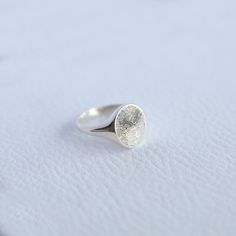 Minimalist Etched Round Ring, Minimalist Engraved Etched Ring For Gift, Minimalist Etched Engraved Ring For Gift, Minimalist Engraved Etched Ring, Fingerprint Jewelry Memorial, Cast Rings, Fingerprint Ring, Memorial Ring, Traditional Ink