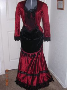 Red Victorian Gown. $400.00, via Etsy. Fitted Gothic Gown For Fancy Dress, Gothic Fitted Gown For Fancy Dress, Velvet Corset Dress For Costume Party, Costume Dress With Boned Bodice And Fitted Design, Fitted Costume Dress With Boned Bodice, Fitted Velvet Ball Gown, Fitted Velvet Dress With Boned Bodice, Victorian Floor-length Costume Dress, Fitted Dress With Boned Bodice For Costume