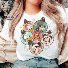 Disney Christmas T Shirt, Disney Shirts For Christmas, Christmas Disney World Shirts, Disney Christmas Sublimation Designs, Vintage Christmas Shirts, Disney Christmas Shirt Ideas, Disney Christmas Shirts Family, Shirt Ideas Sublimation, Disney Outfits Christmas