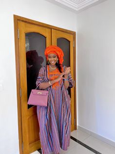 Kampala Gown Styles For Ladies, Afrocentric Fashion, Modest Dresses Fashion, Kaftan Designs, African Dresses For Kids, Best African Dresses, African Print Dress Designs, High Fashion Outfits