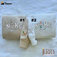 Elevate your Disney wardrobe with our Elsa and Olaf Frozen Nike Embroidered Sweatshirts! Designed with utmost care and attention to Frozen Outfits For Women, Disney Nike, Bff Hoodies, Elsa And Olaf, Frozen Outfits, Bff Matching Outfits, Preppy Essentials, Nike Embroidery