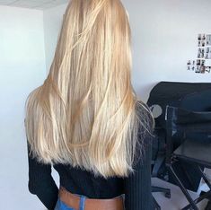 Balayage Blonde, Blonde Hair Inspiration, Blonde Hair Looks, Brown Blonde Hair, Long Blonde, Tone Hair, Long Blonde Hair, Grunge Hair