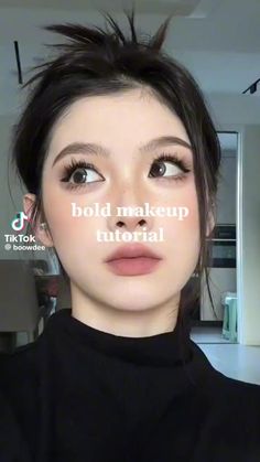 Teknik Makeup, Asian Makeup Tutorials, Mekap Mata, Face Charts, Simple Makeup Tips, Beauty Makeup Tutorial, Makeup Artist Tips, Easy Makeup Tutorial, Face Makeup Tutorial