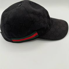 Black Gucci Signature Cap Casual Gucci Hat With Embroidered Logo, Gucci Hat Black, Luxury Brown Gucci Hat, Luxury Gucci Cap, Luxury Gucci Baseball Cap, Gucci Cap, Gucci Accessories, Gucci Black, Gucci