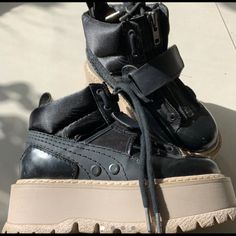 Rare Fenty Puma Platform Boots! Very Very Cute, And In Great Condition. Worn No More Than 3 Times, Great Condition Have A Little Wear As Seen In The Pictures. Easily Cleanable. Leather And Velcro And Lace Up Detailing Fenty Puma Boots, Fenty Boots, Puma Boots, Puma Fenty, Puma Platform, Fenty Puma, Platform Boots, No More, Size 7