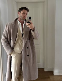 Aesthetic Outfits Men, Classy Outfits Men, Men Stylish Dress, Guys Clothing Styles, Mens Outfit Inspiration, Model Outfits, Winter Outfits Men, Cool Outfits For Men, Men Fashion Casual Outfits