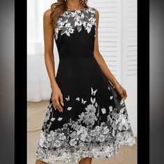 Nwot. Waist: 17in Bust: 20in Dress Butterfly, Xl Dress, Black Silver, Floral Print, Floral Prints, Womens Dresses, Floral, Silver, Dresses