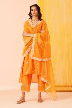 Buy Orange Silk Chanderi Embroidered Dori Deep V Neck Daydream Kurta Set For Women by Sureena Chowdhri Online at Aza Fashions. Sureena Chowdhri, Chanderi Dupatta, Kurta Set For Women, Embroidered Border, Organza Dupatta, Intricate Embroidery, Fabric Silk, Kurta Set, Cut Work