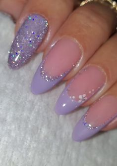 Purple And White Nails, Lilac Nails Design, Purple And Silver Nails, Light Purple Nails, Purple Acrylic Nails, Nails Yellow, Purple Nail Designs