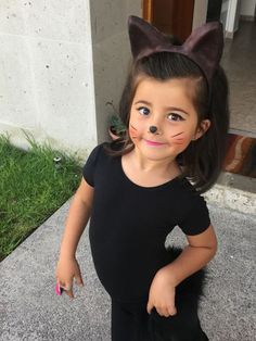 Cat Makeup For Kids, Toddler Cat Costume, Cat Costume Makeup, Cat Girl Costume, Simple Cat Makeup, Cat Costume Kids, Diy Fantasia