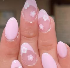 Nails Ideas For 10-11, Easy Nail Art Drawings, Small Flower Nails Design, Pink Flower Nails Simple, Nail Designs For Short Nails Pink, Cute Short Pink Nail Designs, Nail Designs For 10 Year, Cute Pink Flower Nails, Nail Designs For Little Kids