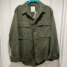 Nwt Malibu Utility Jacket In Green. Extra Large. Button Up. Never Worn. Single-breasted Button-up Utility Outerwear, Single-breasted Utility Outerwear, Utility Button-up Outerwear For Streetwear, Long Sleeve Utility Shacket, Utility Button-up Outerwear With Buttoned Pockets, Long Sleeve Utility Jacket With Button Cuffs, Khaki Utility Outerwear With Buttons, Utility Long Sleeve Blazer With Buttons, Utility Blazer With Buttons And Long Sleeves