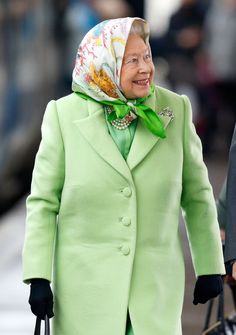 the queen elizabeth ii catching train to king's cross feb, 2007 - 2012