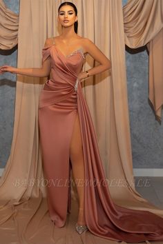 The gorgeous Long sleeves Split Mermaid Evening Dresses will stun every girl. The dress will add extra elegance to your wholesale look. Prom Dresses With Ruffles, Champagne Orange, Dresses With Ruffles, Yellow Daffodils, Affordable Prom Dresses, Stunning Wedding Dresses, Dress Order, Mermaid Evening Dresses, Floor Length Dresses