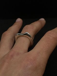 This ring was handmade using the lost wax casting technique.


 Unique piece, created inspired by long journeys between different cultures.

 Materials

 This ring is in 925 silver but can also be reproduced in other sizes and materials, choosing between 925 silver, yellow bronze and red bronze.

 Being handmade, the reproduction will be similar but not the same, giving life to a new unique piece.

 Cut

 Size: 19

 Weight: 6.17 g.

 The size indicated is the Italian one. If you don't know your size, here you can find some simple steps to discover it.

 Shipping

 Shipping costs included in the price. Normally we ship our products within a week, if you have any doubts you can ask us for information on WhatsApp or at info@zamalabz.com Scarf Rings, Sculpture Painting, Lost Wax, Lost Wax Casting, Wall Sculpture Art, Scarf Jewelry, Glass Sculpture, Ring Bracelet, Ceramic Sculpture