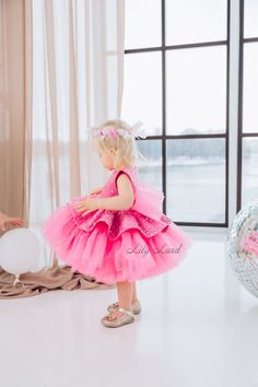 Pretty in Pink: Light Pink Sequined Tutu Baby Girl Dress for Special Occasions This Light Pink Birthday Baby Girl Dress is perfect for any special occasion.  It features a stunning sequined tutu skirt that adds a touch of elegance and glamour, while the light pink color adds a feminine and sweet look. Made from high-quality materials, the dress is both durable and comfortable for your little one.  Whether it's a birthday party, flower girl appearance, prom, or other special occasion, this dress Light Pink Birthday, Birthday Baby Girl, Prom Ball Gown, Special Occasion Dress, Fancy Hairstyles, Dress Flower, Pink Birthday, Light Pink Color, Tutu Skirt