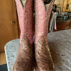 New With Tags No Box (Was Damaged By Tsa On My Flight Home). Only Worn To Try On And In My House To Show My Husband. Beautiful Ostrich And Pink Flower Design. I Absolutely Love Them Just Don’t Fit Quite Right. :( Ladies Cowboy Boots, Fatbaby Boots, Brown Cowgirl Boots, Pink Flower Design, Ariat Cowboy Boots, Dress Boots Women, Red Leather Boots, Square Toe Western Boots, Ostrich Boots