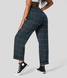 Alternative Outfits Work, Casual Plaid Pants Outfit, Style For Tall Women, Dressing Professional, Plus Size Office, Plaid Pants Women, Fall Plaid, Outfit Inspiration Fall, Bleach Wash