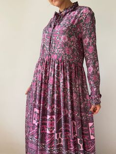 "Cute and comfy long floral tunic dress, maxi long and loose, oversized style perfect for fall and winter season Made in light silky material MEASURE size M Shoulder 18\" Bust 40\" Flared waist Length 55\" MATERIAL *polyester *no lining Thank You for looking" Billowy Long Sleeve Floral Maxi Dress, Modest Billowy Maxi Dress, Modest Long Sleeve Pink Maxi Dress, Modest Pink Maxi Dress For Fall, Flowy Floral Print Long Sleeve Maxi Dress, Elegant Long Sleeve Boho Print Maxi Dress, Bohemian Long Sleeve Midi Dress For Daywear, Billowy Long Sleeve Maxi Dress For Daywear, Billowy Long Sleeve Floral Print Dress