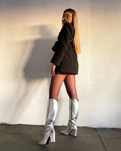 Metallic Cowboy Boots Outfit, Silver Cowboy Boots Outfit, Sparkly Boots Outfit, Metallic Cowboy Boots, Dress Boots Outfit, Tomorrowland Outfit