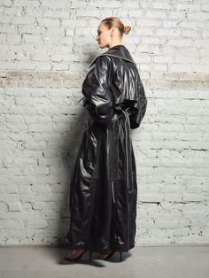 Black Long Outerwear For Evening, Black Long Evening Outerwear, Luxury Long Black Outerwear, Black Belted Evening Outerwear, Black Belted Outerwear For Evening, Leather Coats, Long Leather Coat, Black Cape, Leather Trench