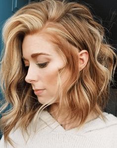 Reddish Blonde Hair Balayage, Rv Style, Hair Caramel, Strawberry Blonde Hair Color, Head Games, 2023 Hair, Classic Makeup, Medium Length Hair With Layers, Spring Hair