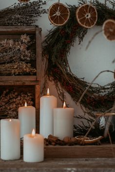 Палочки корицы. Магия. Волшебство. Атмосферное фото. Пряности. Йоль. Moody Christmas, Magic Candles, Cottagecore Christmas, Witch Cottage, Dark Christmas, Scandi Christmas, Candle Aesthetic, Season Of The Witch, Winter Magic