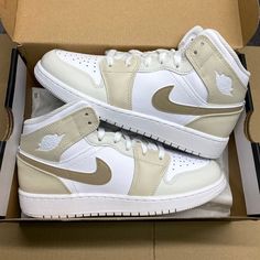 Beige Air Force 1, Jordan Sneaker