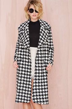 Mantel Outfit, Black Coats, Best Winter Coats, Basic Fashion, Coats Black, Houndstooth Coat, Statement Coat, Lapel Coat, Winter Fashion Coats