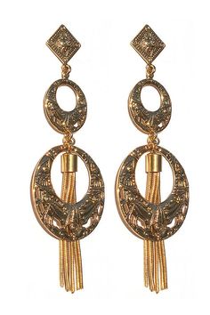 My version of the Egyptian style hoop earrings Sienna Miller wore in Factory Girl. Two hoops in graduated sizes and a snake chain tassel . Antique Gold plating. Posts only. 4 inches long. Real eye catching MADE IN USA Gold Fringe Metal Chandelier Earrings, Gold Fringe Chandelier Earrings, Gold Metal Tassel Earrings With Fringe, Gold Metal Fringe Tassel Earrings, Elegant Metal Hoop Earrings With Latkans, Gold Metal Tassel Jewelry, Gold Metal Jewelry With Tassels, Gold Fringe Tassel Earrings, Elegant Tassel Hoop Earrings