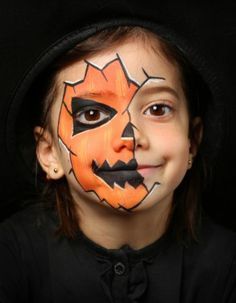 Deer Face Paint, Halloween Face Paint Scary, Nem Halloween Makeup, Frozen Face Paint, Kids Halloween Face, Body Henna, Mermaid Face Paint, Halloween Makeup For Kids