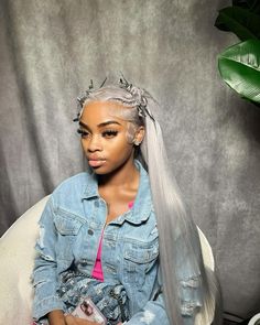 Grey Wig Outfit Ideas, 613 Wig Black Women, Deep Wave Wig Hairstyles Black Women, Purple Wig Hairstyles, Freaknik Hairstyles, Wig Hairstyles Black Women, Vacay Hairstyles, Pretty Wig, Wig Black Women