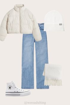 Trying to figure out what to wear this winter? Here is our 2024 Winter capsule wardrobe telling you exactly what to wear! Sorority Rush Outfits, College Outfits Summer, Rush Outfits, Tailgate Outfit, Casual College Outfits