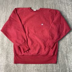 Vintage 90s Champion Reverse Weave Small C Sportswear Athletic Thick Heavy Made in USA Red Graphic Crewneck Extra Large Mens *X8 Condition:   Fair Used Condition  = Has small stain on the shoulder due to wear and age. Measurements: Please see photos above for all measurements IF YOU BUY TWO OR MORE ITEMS USE THE CODE BUNDLE @ CHECK TO SAVE 20% WE SHIP WITHIN 24 HOURS AFTER PURCHASE! Please be aware that we do not offer free returns!! The Buyer is responsible for the cost of the return label.  Follow us on TikTok & Instagram @findsnostalgic and tag us in your finds Casual Red Sports Sweats, Red Casual Sports Sweats, Casual Red Sweats For Sports, Red Athleisure Sweats For Streetwear, Sporty University Red Crew Neck Sweatshirt, Red Sportswear Tops For College, Red Cotton Sweats For Streetwear, Red Crew Neck Sweatshirt For Athleisure, Red Crew Neck Sweatshirt In Athleisure Style