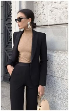 Winter Business Outfits, Classy Yet Trendy, Work Fits, Blazer Outfit, Interview Outfit, Black Suit, Business Outfit, Pretty Style, Work Style