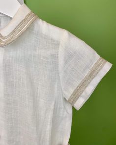 An elegant yet fresh two-piece set for a baby boy to wear on a special occasion. Made with rustic and lightweight linen. Made in Portugal 65% linen 35% polyester Dry clean Final Sale, no exchanges nor returns available White Linen Short Sleeve Sets, White Linen Summer Sets, Classic White Linen Set, Beige Linen Outfit, Beige Shorts Outfit, Outfits For Baby Boys, Toddler Baptism, Boy Christening Outfit, Linen Outfit